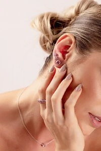 Brinco Solitário Morganita