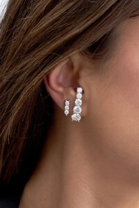 Brinco Bright Moissanite