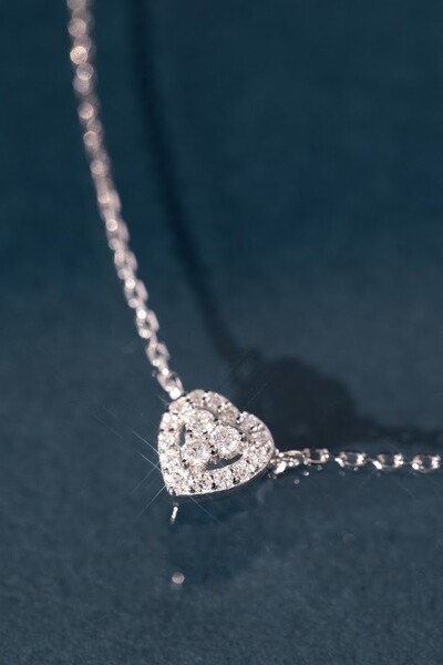 Foto Colar Heart Moissanite