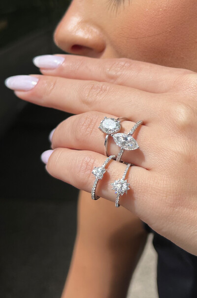 FotoSolitário Gota Moissanite