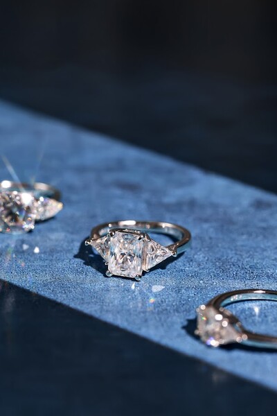 FotoAnel Gem Moissanite