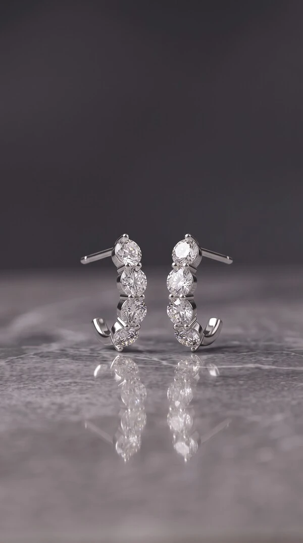 Meia Argola Luna Moissanite M