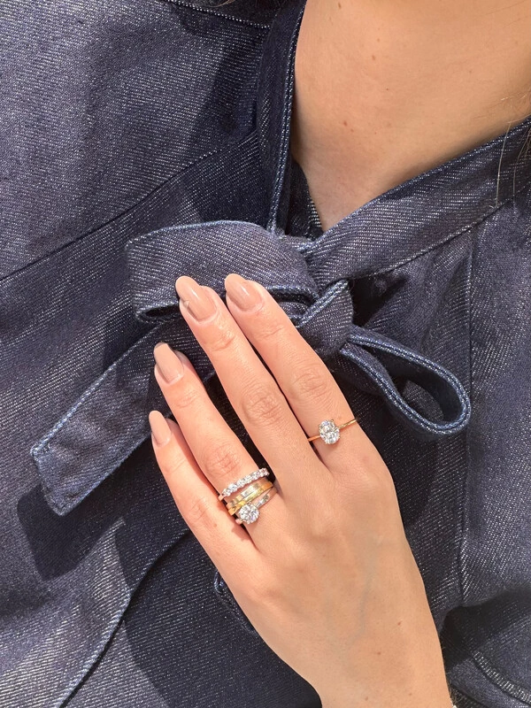 Solitário Oval Dourado Moissanite