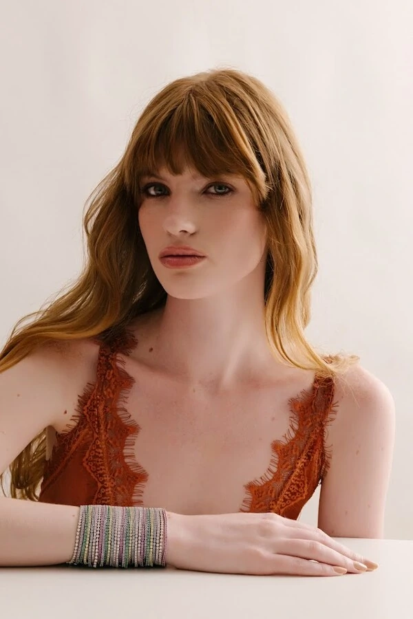 Riviera Golden Aura