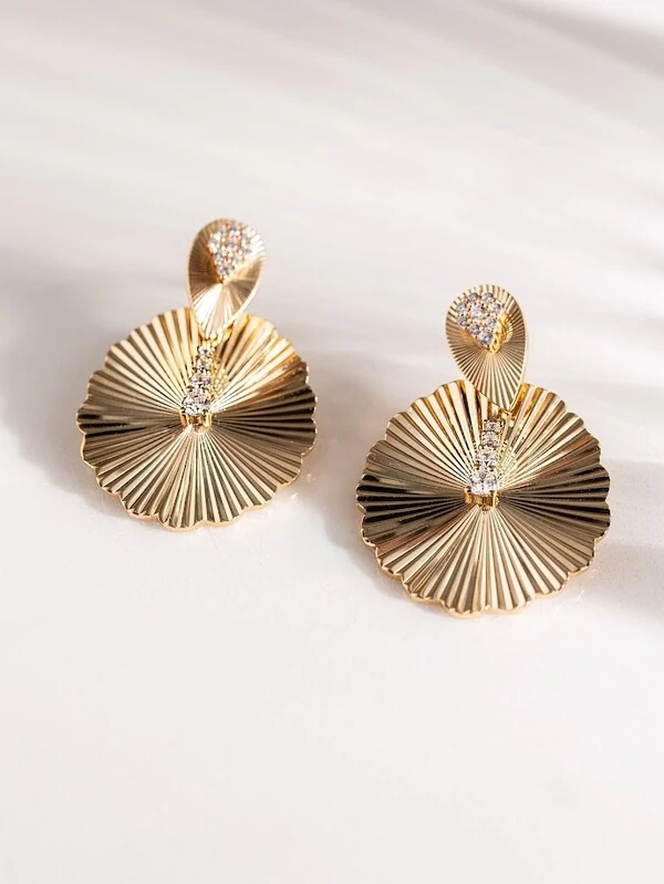 Brinco Raiado Gota Invertida