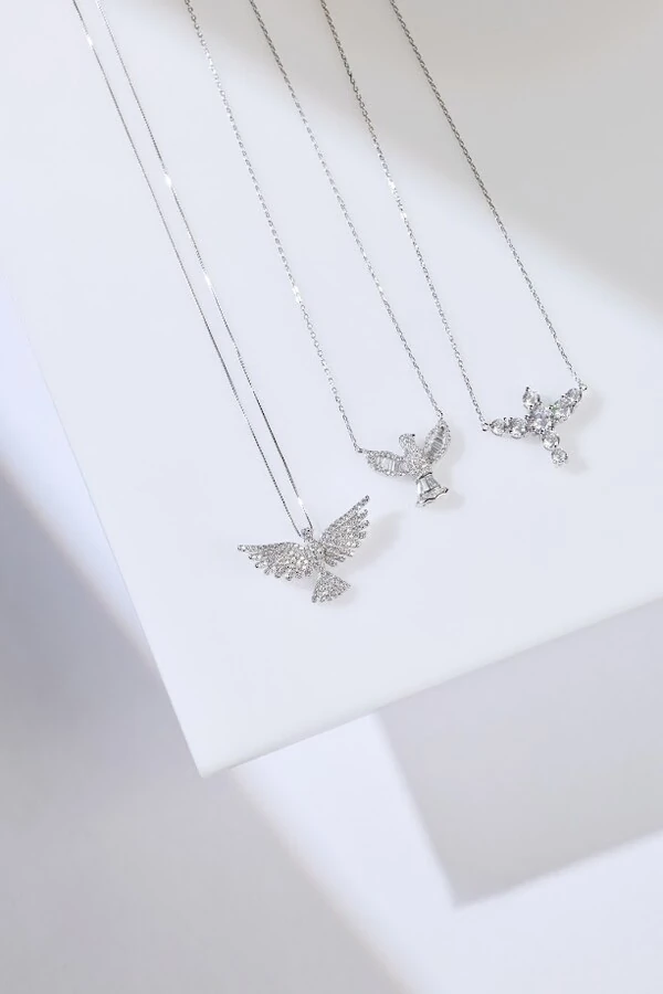 Colar Divino Espírito Santo de Pontos de Luz