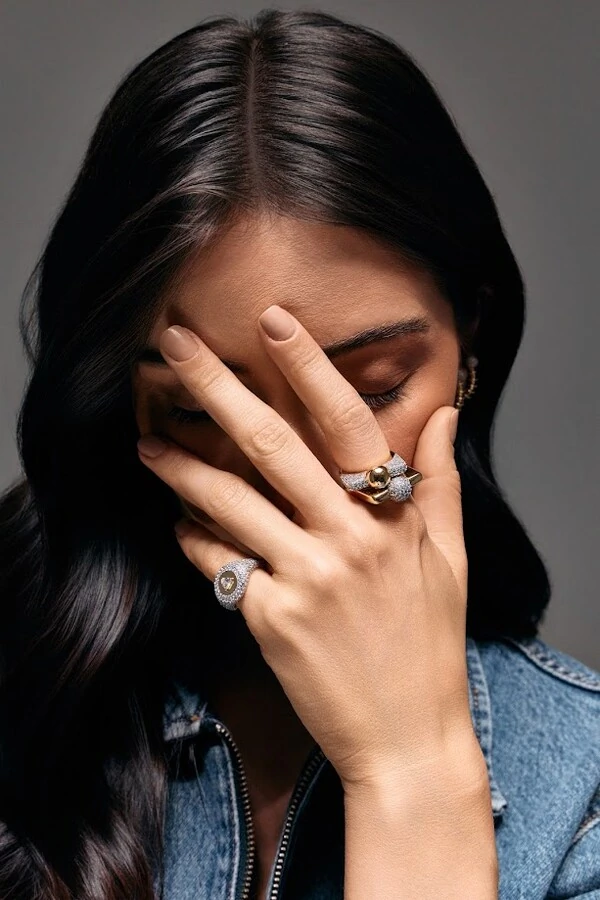 Anel Pinky Heart Moissanite