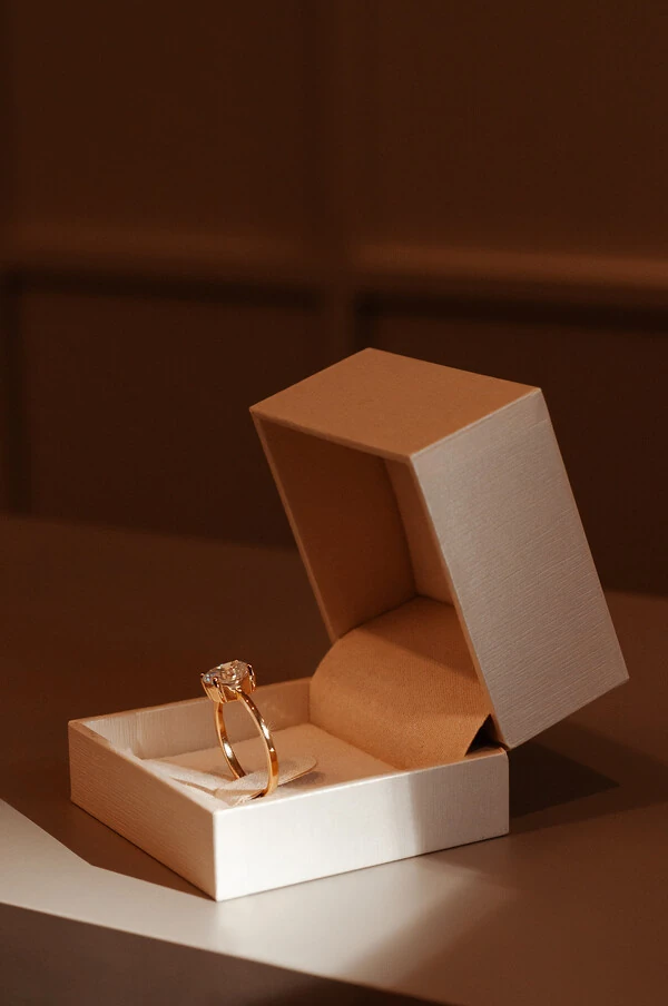 Solitário Oval Moissanite