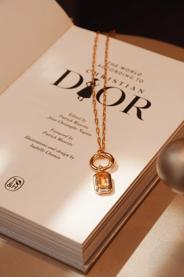 Colar Charlotte Citrino