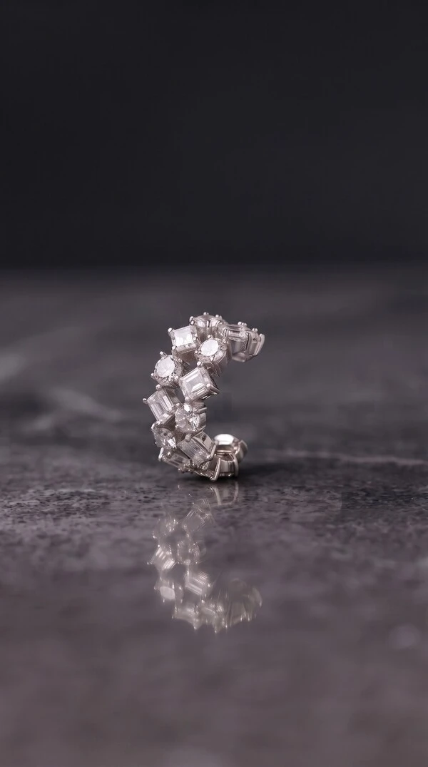 Fake Piercing Forms Moissanite