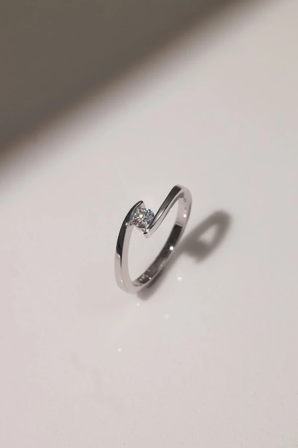 Anel Contour Moissanite