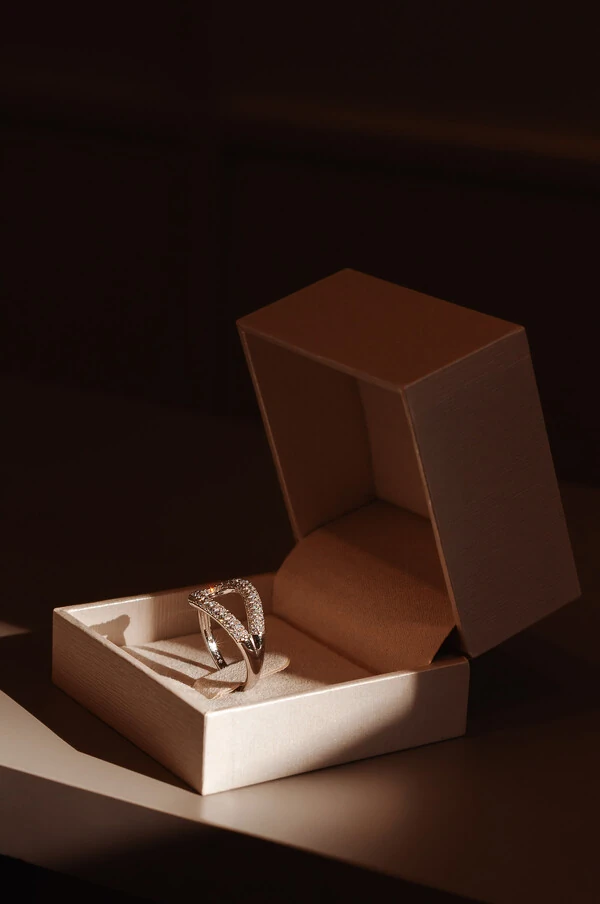 Anel Bvlgari Moissanite