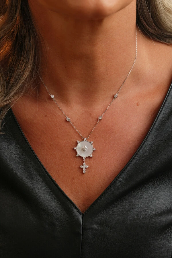 Colar Sancta Moissanite
