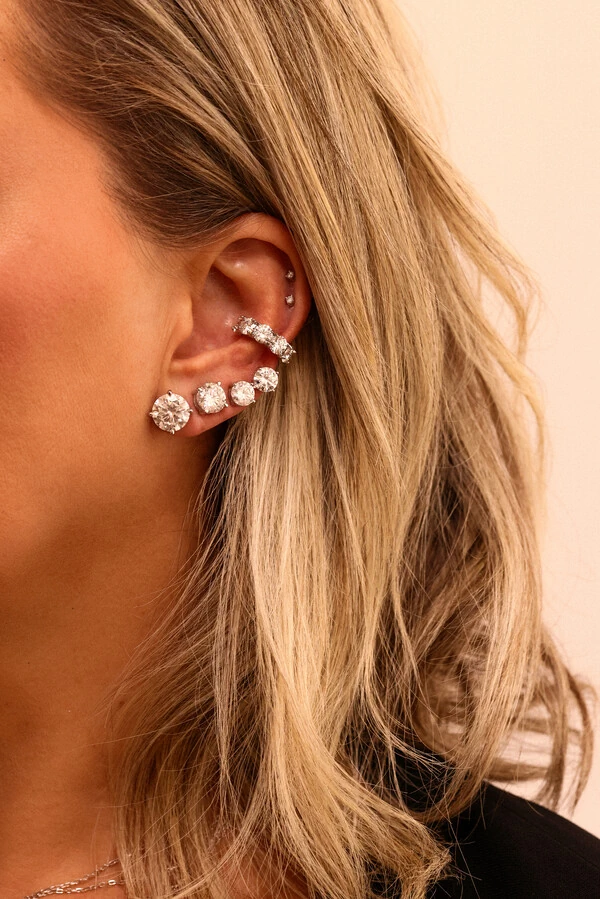 Fake Piercing Ice Moissanite