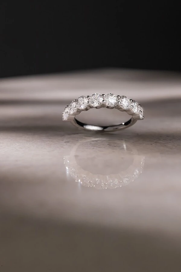 Meia Aliança Moissanite 4mm