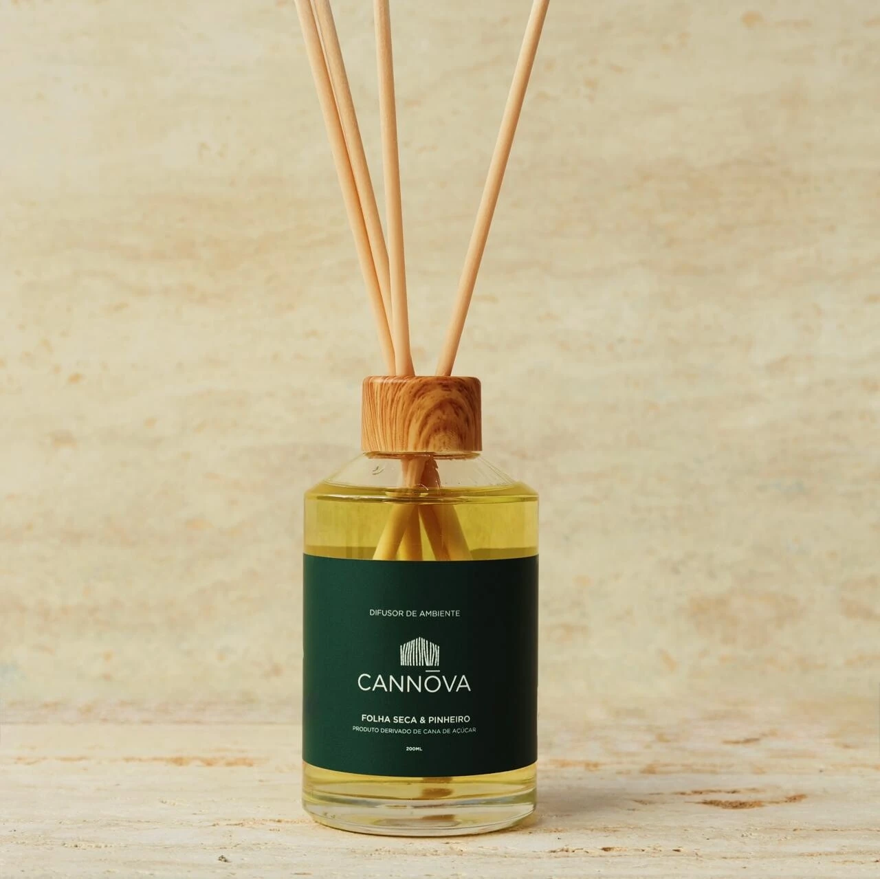 FotoDifusor Folha Seca e Pinheiro