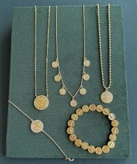 Colar gargantilha joia com medalhas de são bento ouro18k