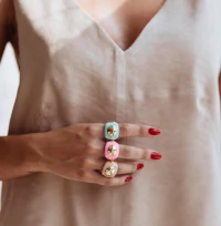 Anel Pop Rosa Chiclete Ouro18k