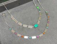 Colar e Choker plaquinhas com pedra retangular esmeralda colombiana Rodio
