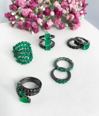 Anel florais Esmeralda Prata925 com Banho Negro