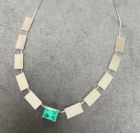 Colar e Choker plaquinhas com pedra retangular esmeralda colombiana Rodio