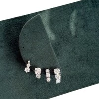 Brinco argola click 1cm três solitários 1.8ct (4mm) moissanite