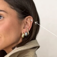 Brinco joia losango delicado quatro solitários prata925