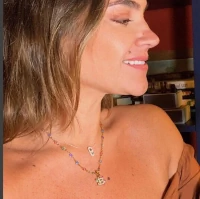 pingente letra rainbow cravejada ouro 18k