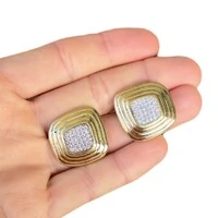 Brinco Nina orgânico quadrado ouro18k