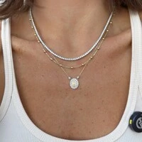 Colar joia medalha nossa senhora das graças cravação princesa e florzinhas moissanite 0.036ct(2mm)pr