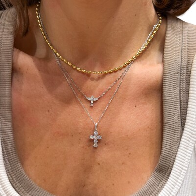 Foto Colar com pingente crucifixo moissanite 1.23ct (3.5mm) prata925