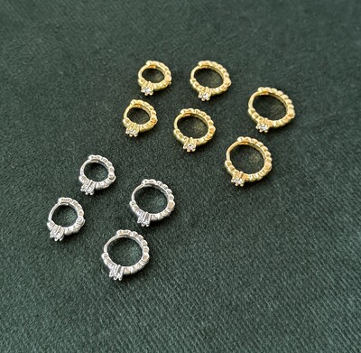 FotoBrinco argola bolinhas com solitário central (escolha o tamanho)