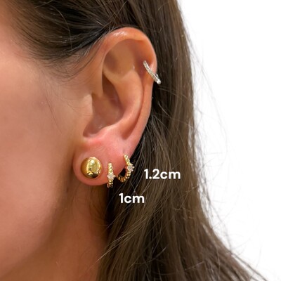FotoBrinco botão orgânico 9mm ouro18k
