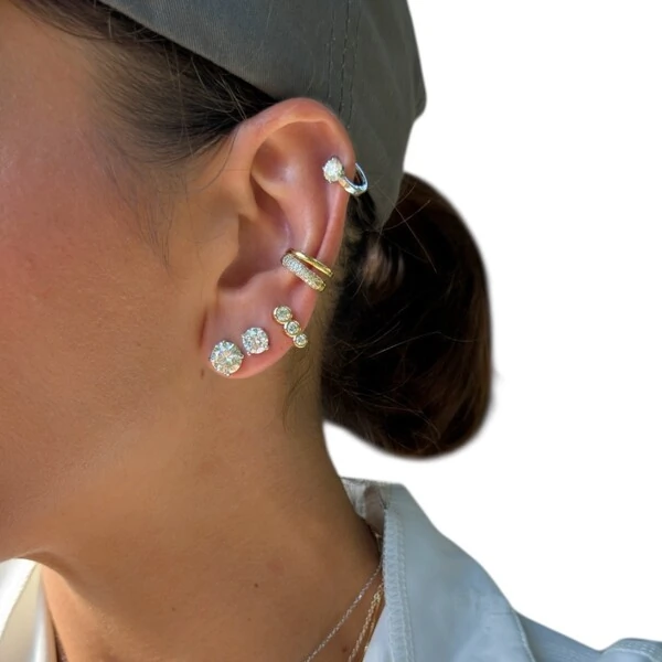 Brinco joia ear hook e ear cuff palito com tres solitarios prata925 ouro18k