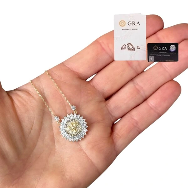 Colar joia medalha divino espirito santo moissanite 1.14ct prata925 ouro18k