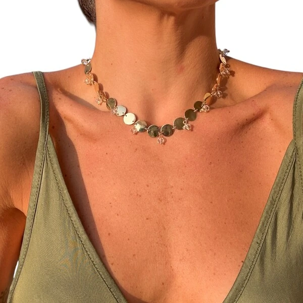 Colar e choker boho medalhas com pendurados ouro18k