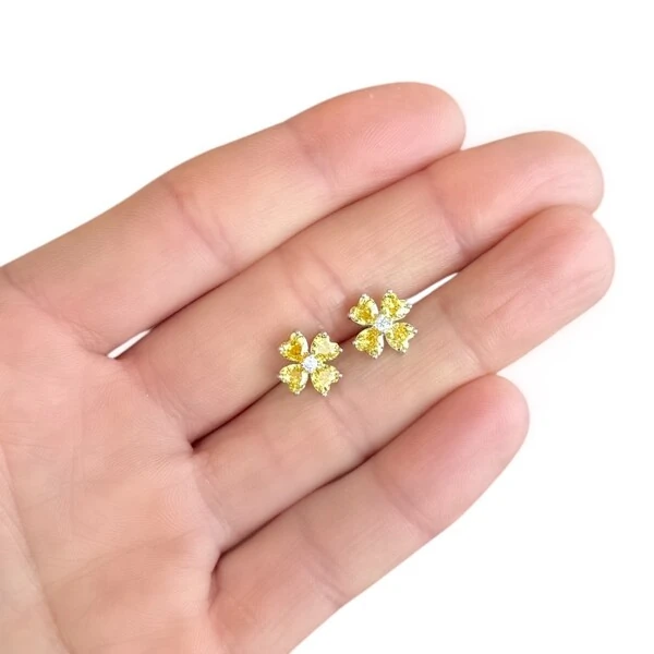 Brinco joia flor (trevo) yellow fancy prata925