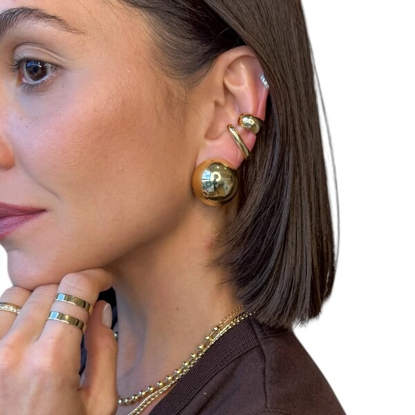 Brinco piercing bold liso ouro18k regulável
