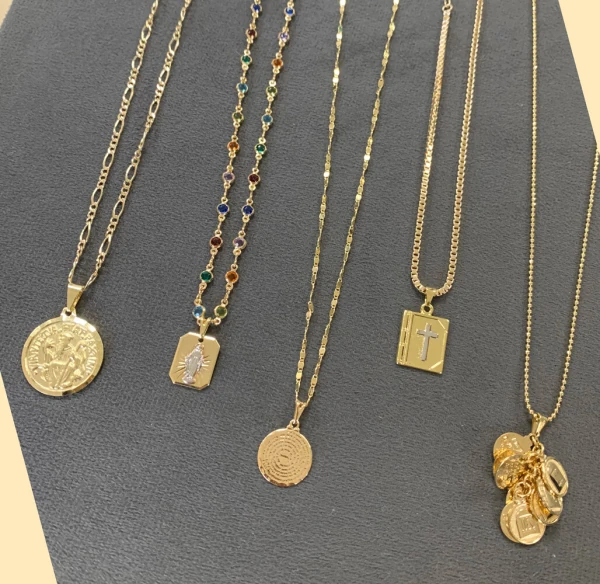 Pingente Medalha Sao Bento Ouro18k (escolha o tamanho)