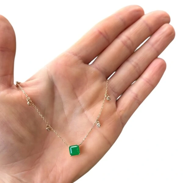 Colar joia quadrado esmeralda com correntes com pontos de luz prata925 ouro18k