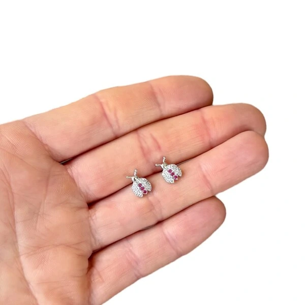 Brinco joia joaninha cravejado 7mm prata925