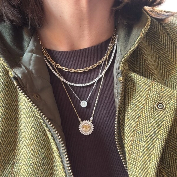 Colar joia medalha divino espirito santo moissanite 1.14ct prata925 ouro18k