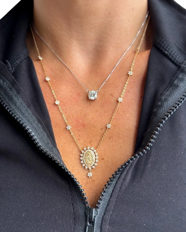 Colar corrente florzinhas e medalha nossa senhora das graças ouro18k