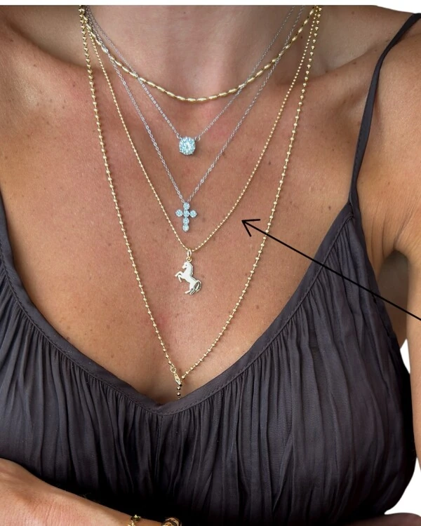 Colar gargantilha bolinhas delicadas diamantadas ouro18k