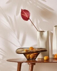 Centro de Mesa em Vidro Marrom