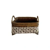 Cesto Decorativo em Rattan com Conchas