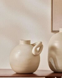 Vaso Decorativo em Cerâmica com Alça