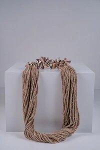 Colar Decorativo em Jaspe Zebra com Fio de Seda Bege