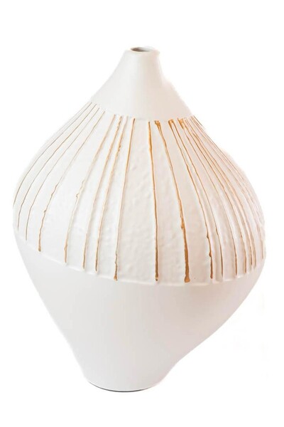 FotoVaso Branco em Cerâmica com Frisos Dourados