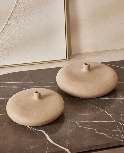 Foto Vaso Decorativo Bege em Cerâmica